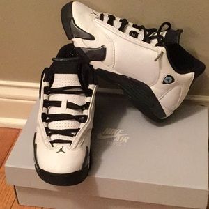 Air Jordan Retro Basketball Shoes Youth